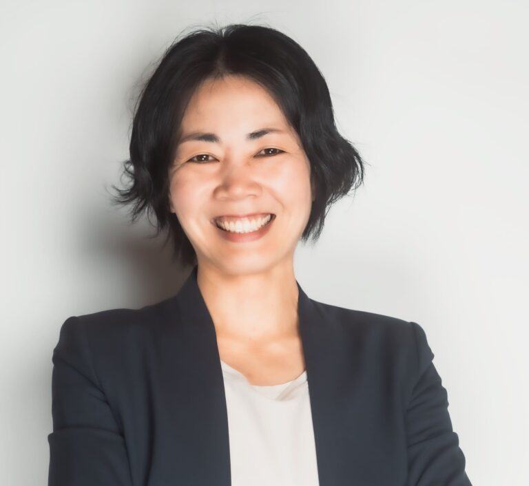 社長さんの広報部員になる"何でも屋"デザイナ